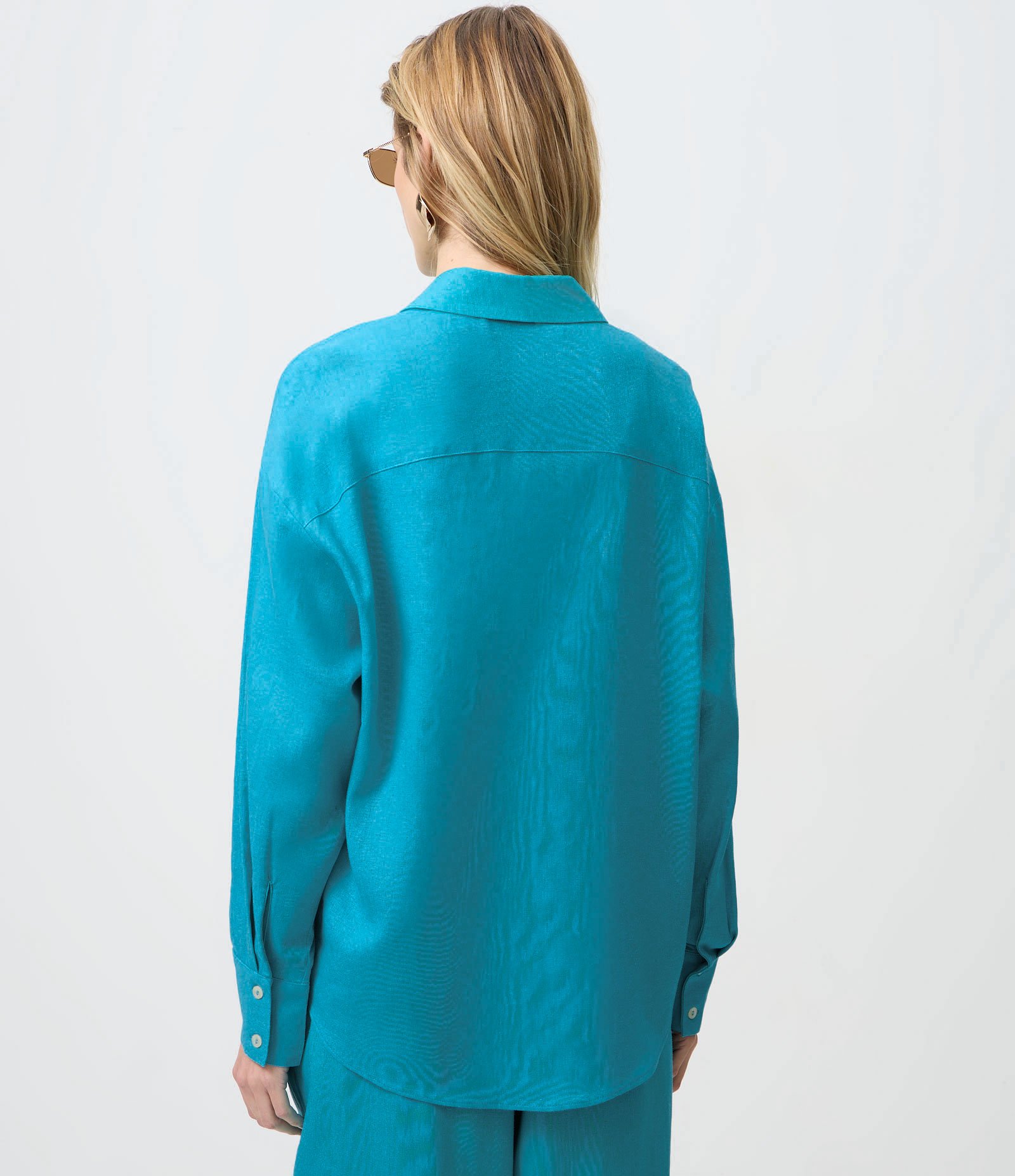 Camisa Oversized em Linho com Bolso Frontal Azul 5
