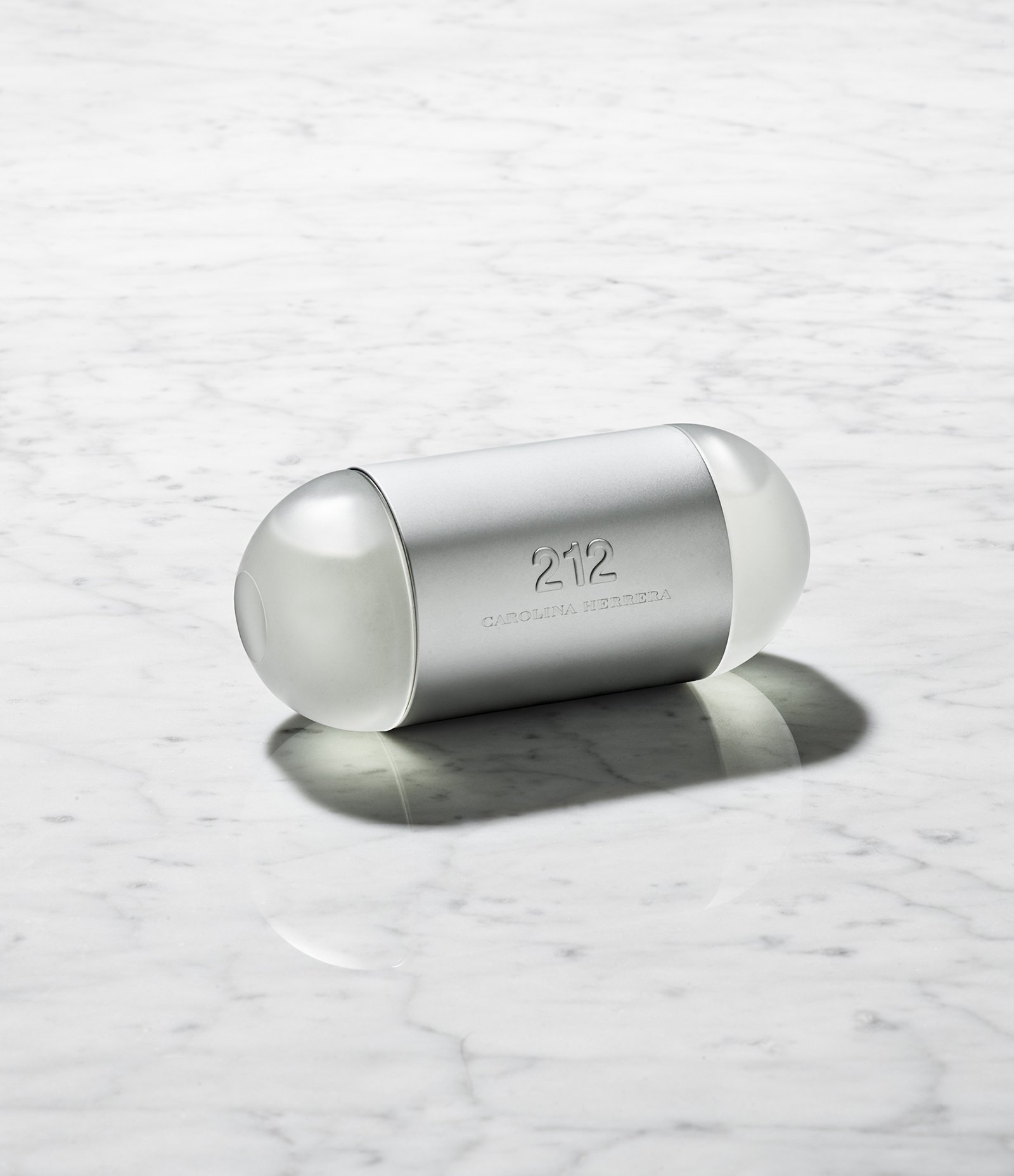 Perfume Carolina Herrera 212 NYC Feminino Eau De Toilette  60ml 3