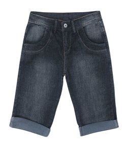 Bermuda em Jeans com Barra Dobrada