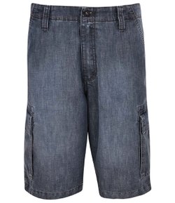 Bermuda Masculina em Jeans com Bolsos Cargo 