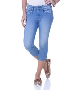 Calça Feminina Capri em Jeans