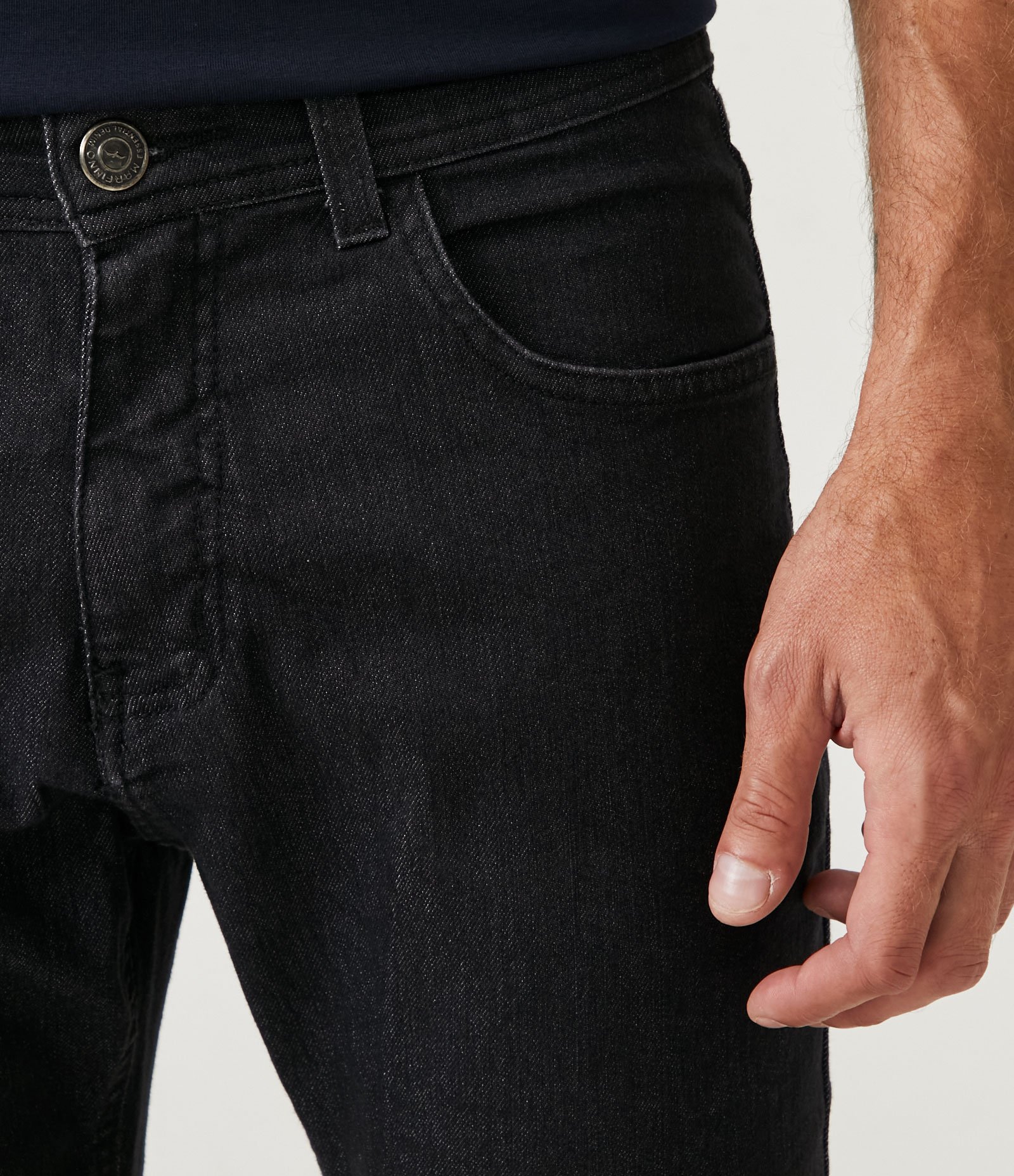 Calça Reta Jeans com Elastano Preto 4