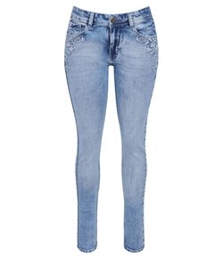 Calça Jeans Skinny Marmorizada com Bordados 