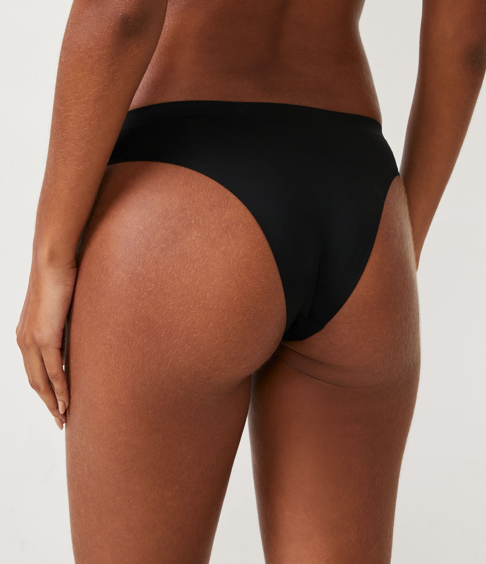 Calcinha Biquíni em Microfibra com Logo Lov Preto 2