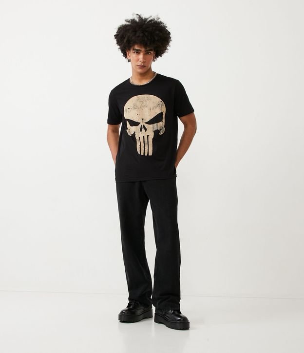 Camiseta Regular com Estampa Justiceiro Avengers Preto 2