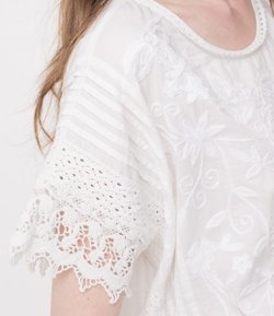 blusa bordada renner