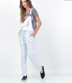 Macacão Longo Feminino em Jeans Marmorizado