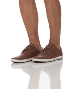 Sapatênis Masculino Satinato Genuine em Couro Lateral Perfurada - Renner