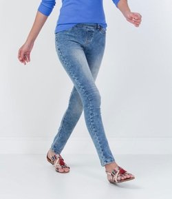 Calça Jegging Feminina em Jeans