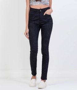 Calça de Cintura Alta Cigarrete Feminina em Jeans
