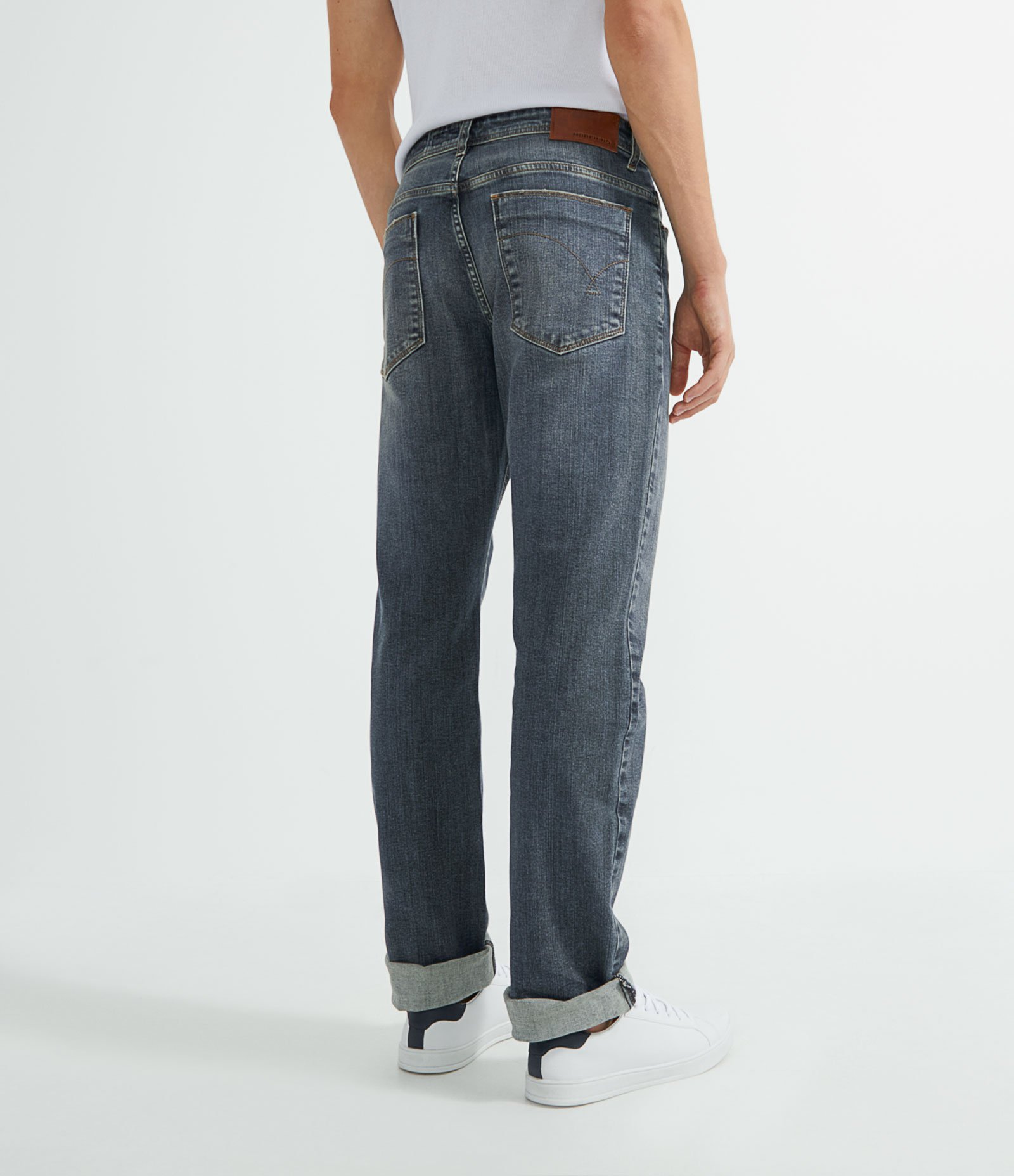 Calça Reta Básica Jeans Denim e Pesponto Contrastante 2