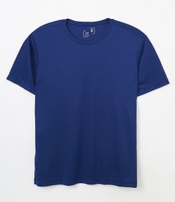 Camiseta Esportiva Básica com Proteção UV e Manga Curta