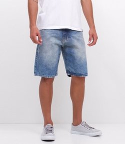 Bermuda Slim Marmorizada em Jeans