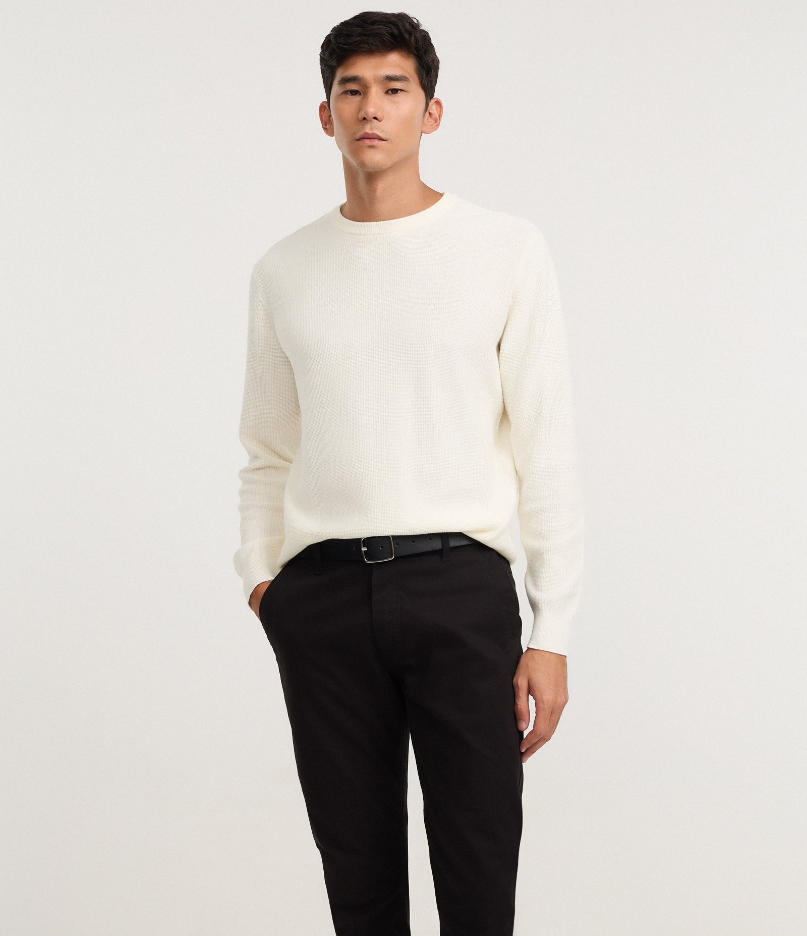 Calça Slim Básica em Sarja com Elastano Preto 9