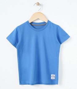 Camiseta Infantil Básica com Etiqueta Bordadinha - Tam 1 a 5 anos