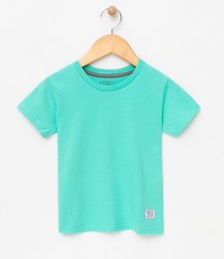 Camiseta Infantil Básica com Etiqueta Bordadinha - Tam 1 a 5 anos