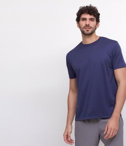 Camiseta Esportiva Básica com Proteção UV e Manga Curta