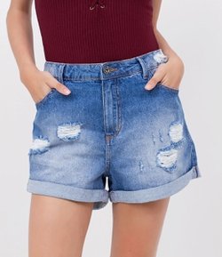 Shorts Jeans Boyfriend com Barra Dobrada