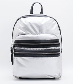 Mochila Metalizada com Detalhe de Zíper 