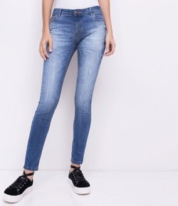 Calça Jeans Skinny com Puidos