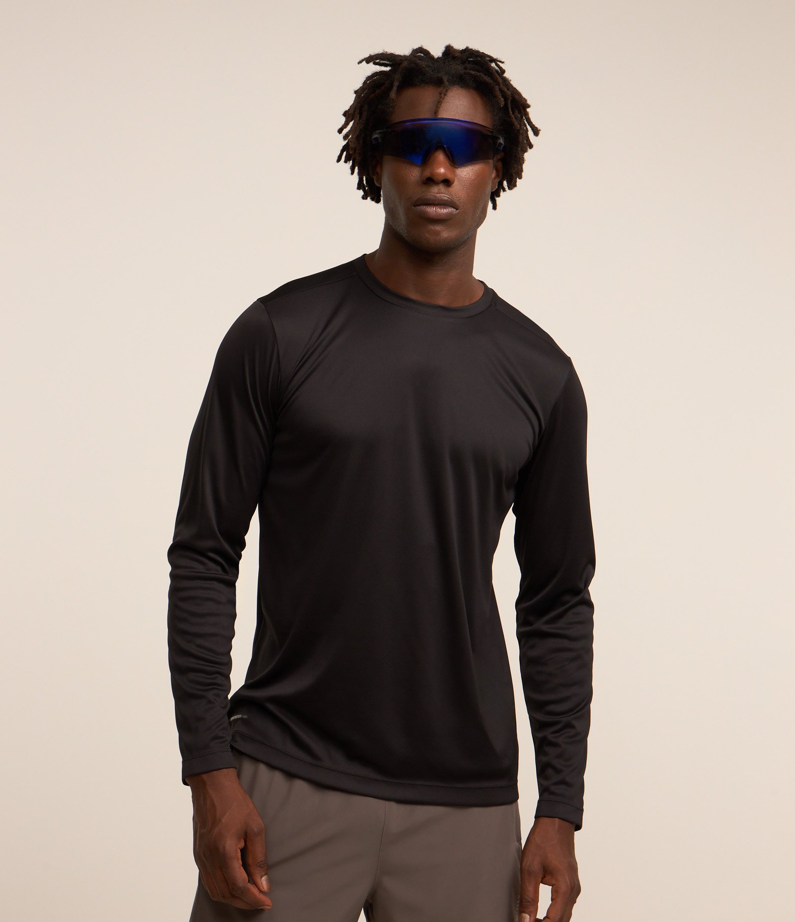 Camiseta Básica Esportiva com Manga Longa Preto 4