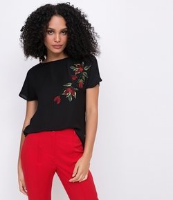 Blusa com Bordado