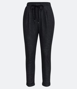 Calça Cenoura em Moletom com Risca de Giz