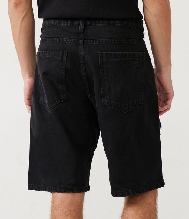 Bermuda Slim Jeans com Rasgos e Bolsos Preto Fosco 3