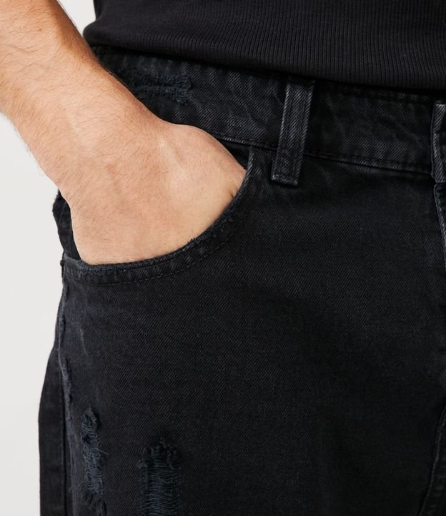 Bermuda Slim Jeans com Rasgos e Bolsos Preto Fosco 4