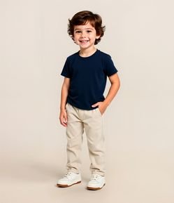 Camiseta Infantil Básica com Etiqueta Bordadinha - Tam 1 a 5 anos