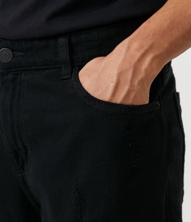 Bermuda Slim Jeans com Rasgos e Bolsos Preto 6