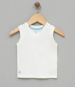 Camiseta Regata Infantil com Detalhe de Etiqueta - Tam 0 a 18 meses