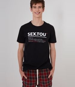 Camiseta com Estampa Sextou
