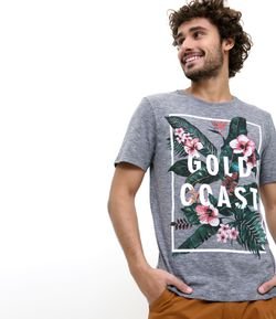 Camiseta com Estampa Floral