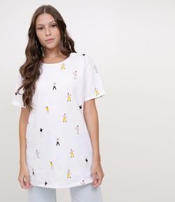 T Shirt Estampada com Pessoas 