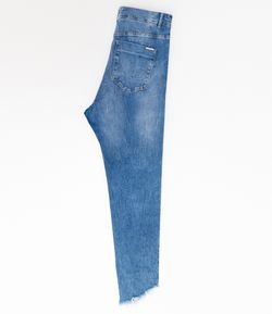 Calça Jeans Skinny com Barra Desfiada Curve & Plus Size