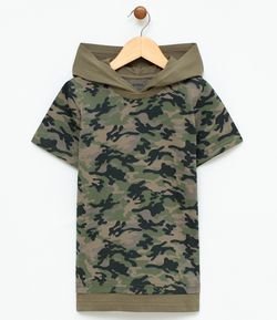 Camiseta Infantil Camuflada com Capuz - Tam 5 a 14