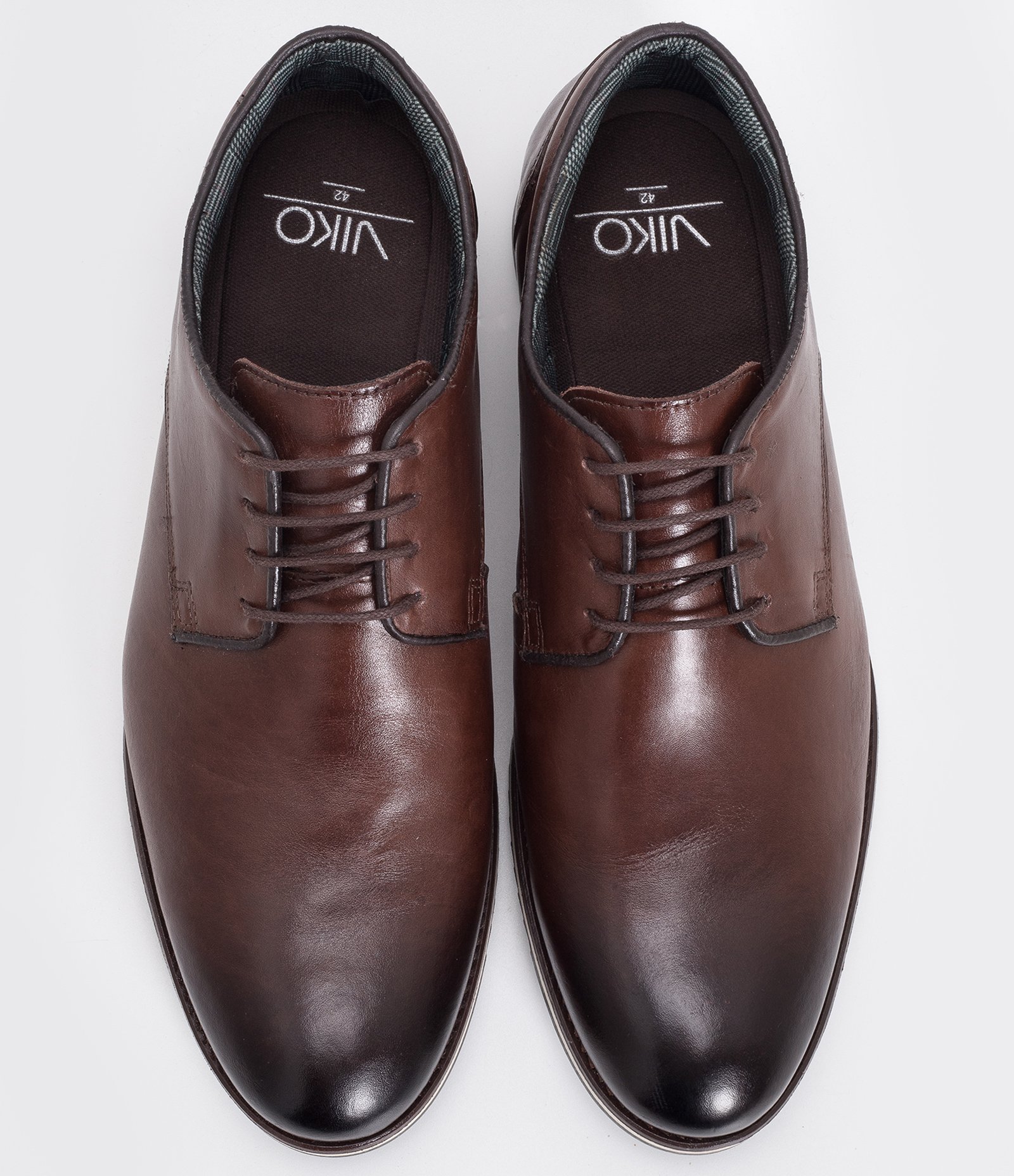 Sapato Casual em Couro com Fechamento em Cadarço Marrom 4