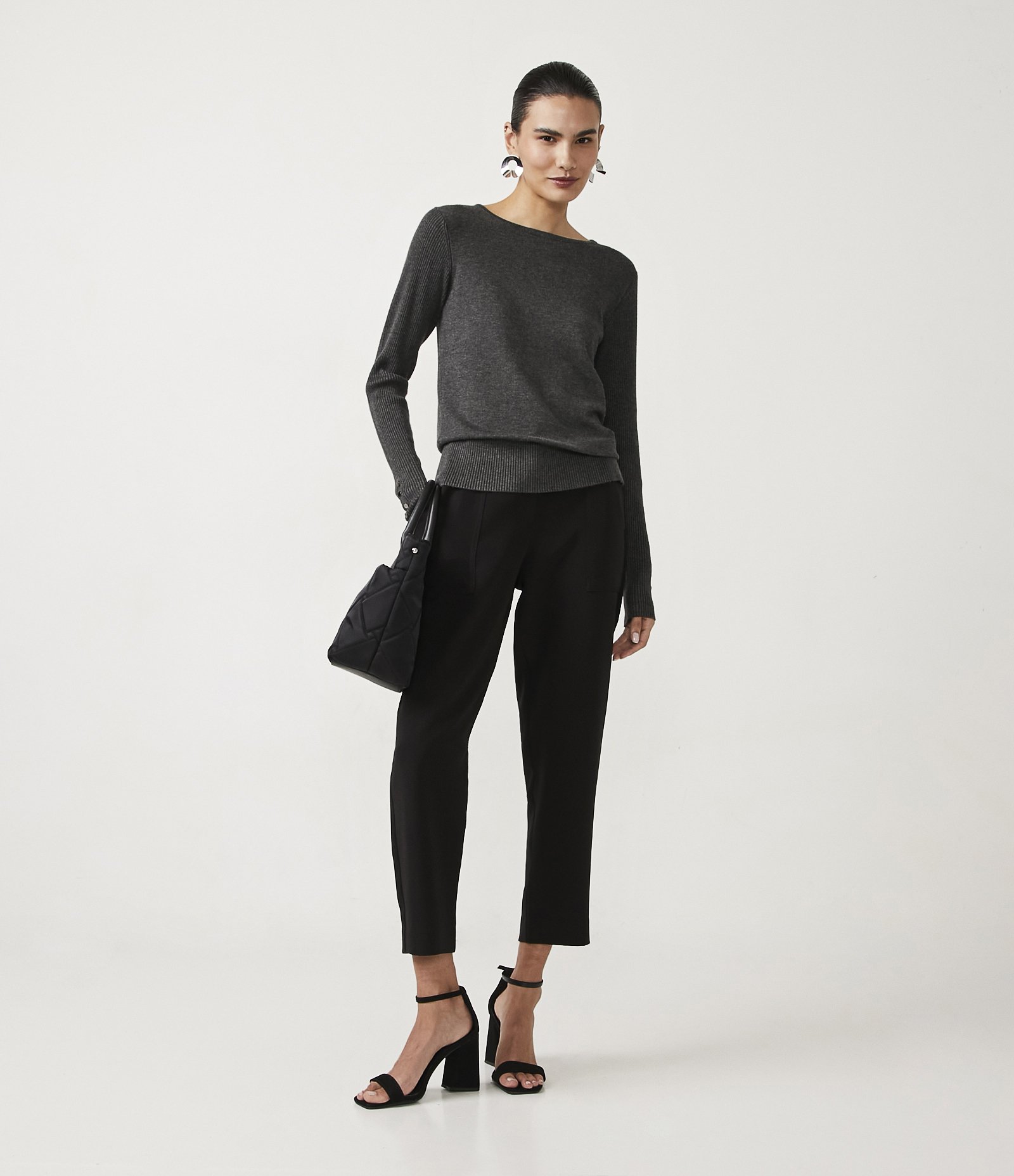 Suéter Alongado em Tricô com Manga Longa 2