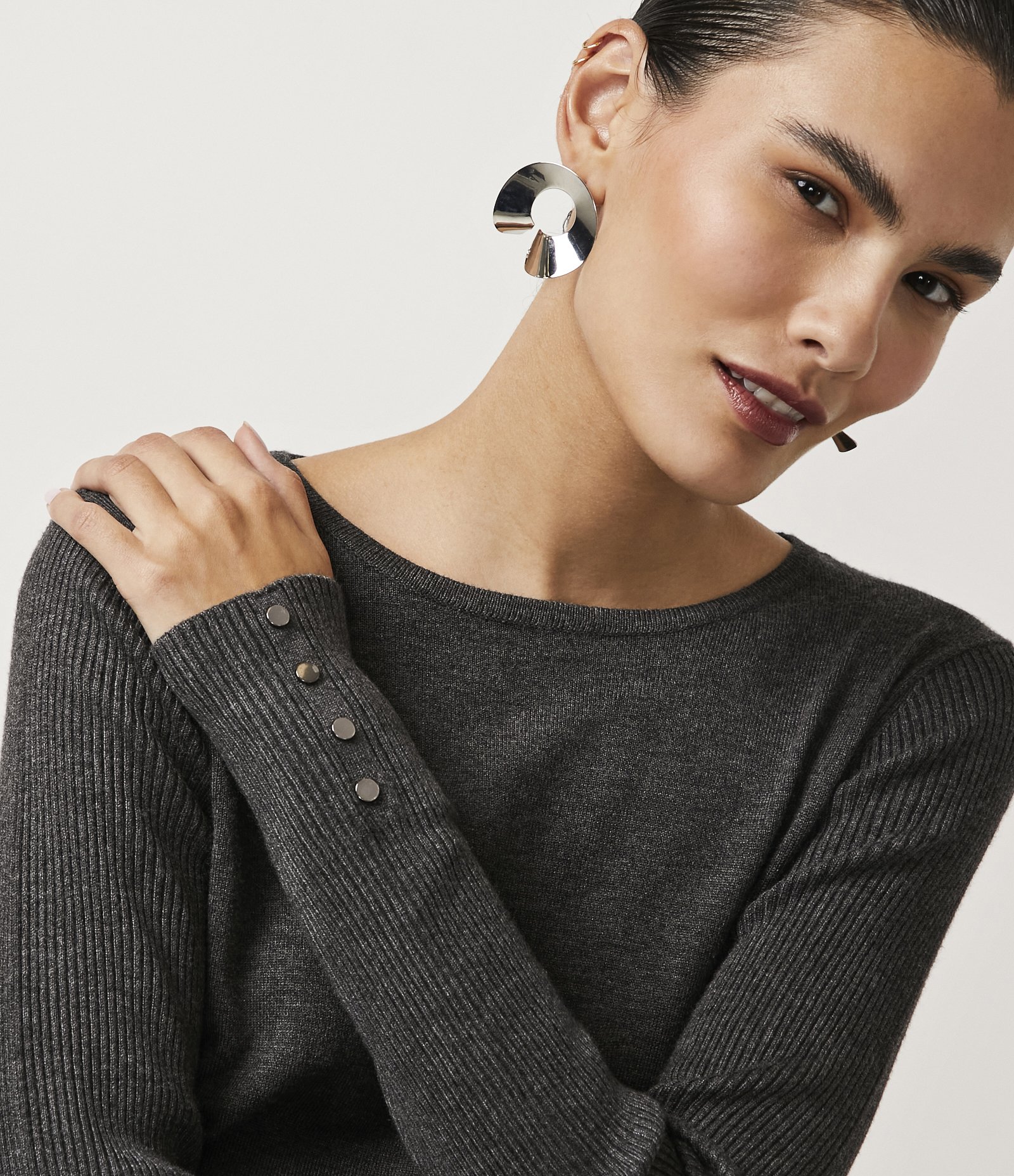 Suéter Alongado em Tricô com Manga Longa 4