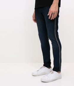 Calça Skinny com Faixa Lateral em Jeans