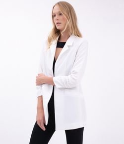 Blazer em Alfaiataria Alongado