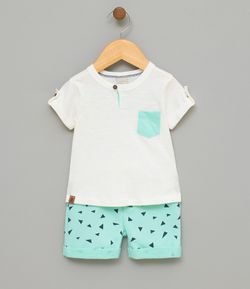 Conjunto Infantil Camiseta com Botão e Bermuda Triângulos - Tam 0 a 18 meses