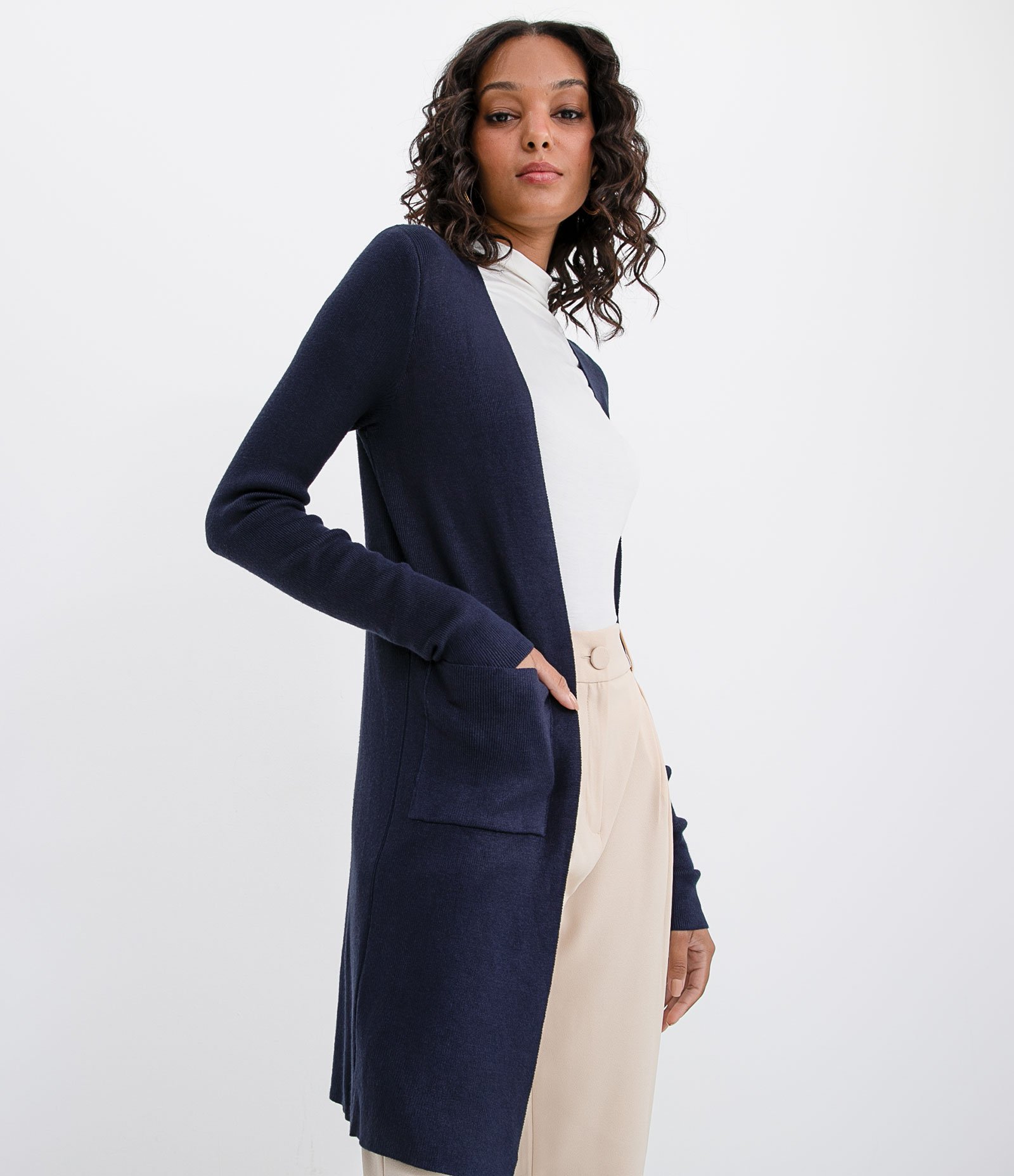 Cardigan Alongado em Tricô com Bolsos 3