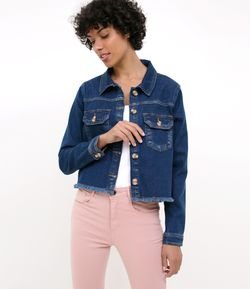 Jaqueta Jeans Cropped com Barra Desfiada 