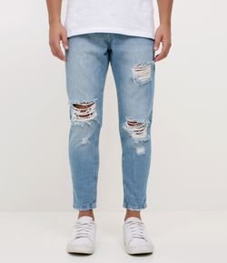 Calça Cropped Destroyed em Jeans