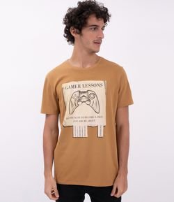 Camiseta com Estampa com Gamer