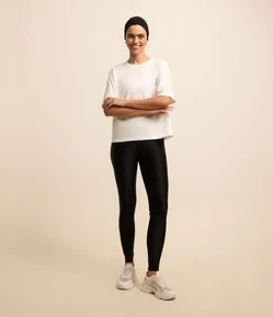 Calça Legging Esportiva em Poliamida Texturizada com Brilho e Cós Alto
