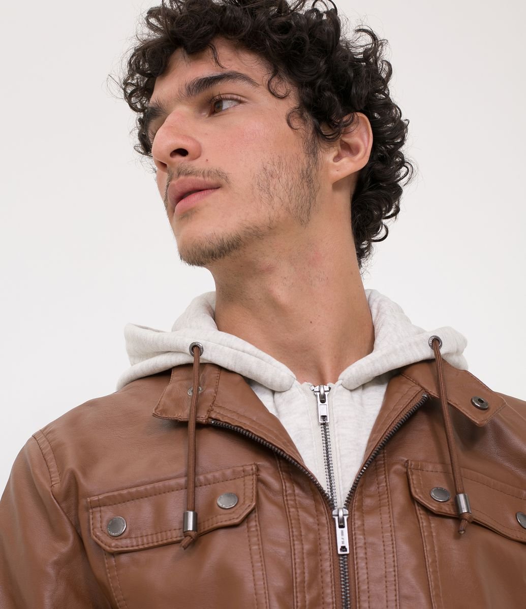 jaqueta de couro com capuz renner