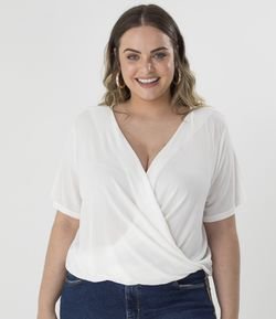Blusa Lisa Plissada Curve & Plus Size